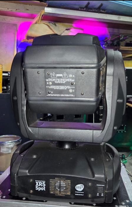 Spot DTS XR5 impecáveis