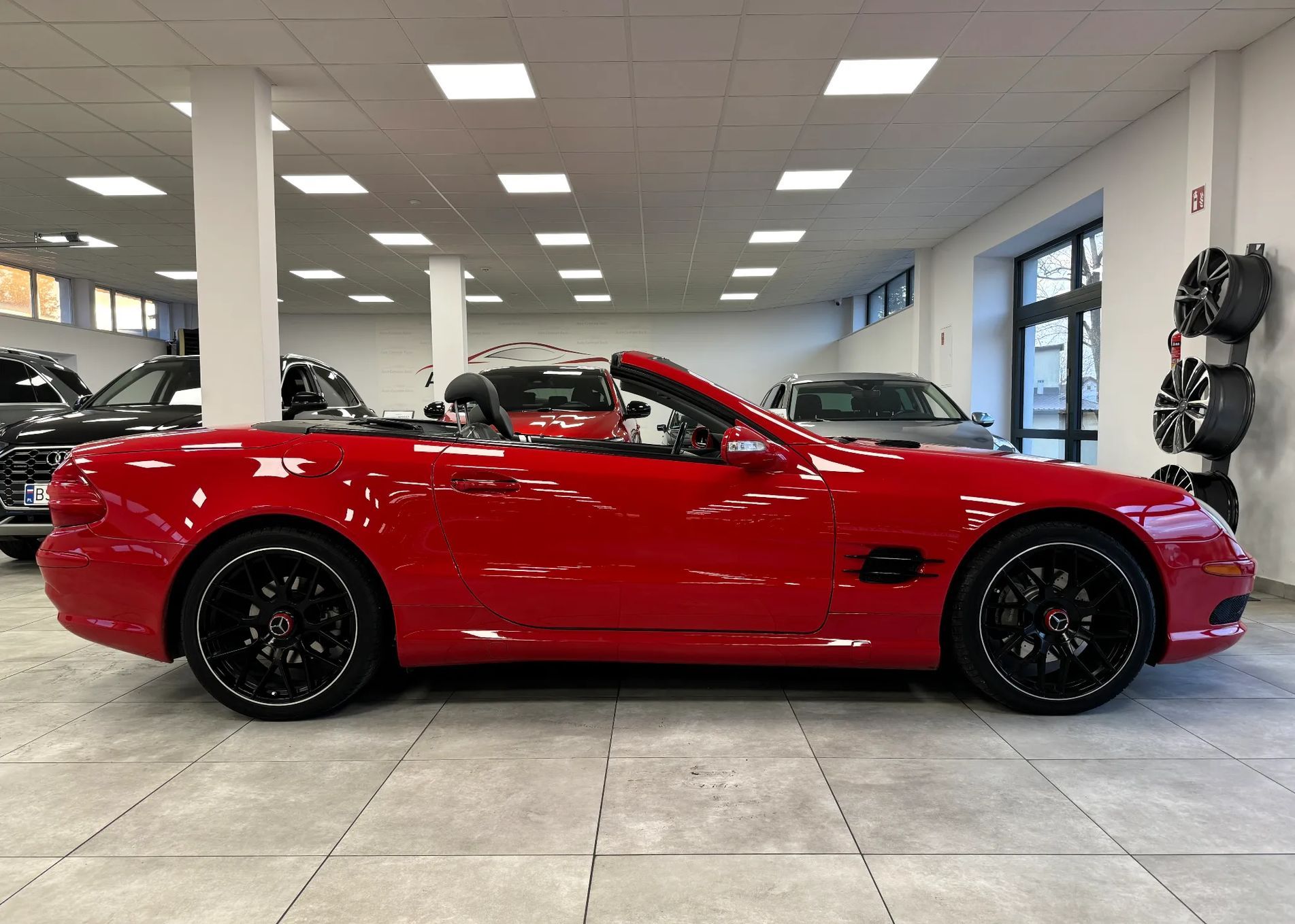 Mercedes-Benz SL / cabriolet / benzyna V8 / bezwypadkowy / oryginalny lakier /