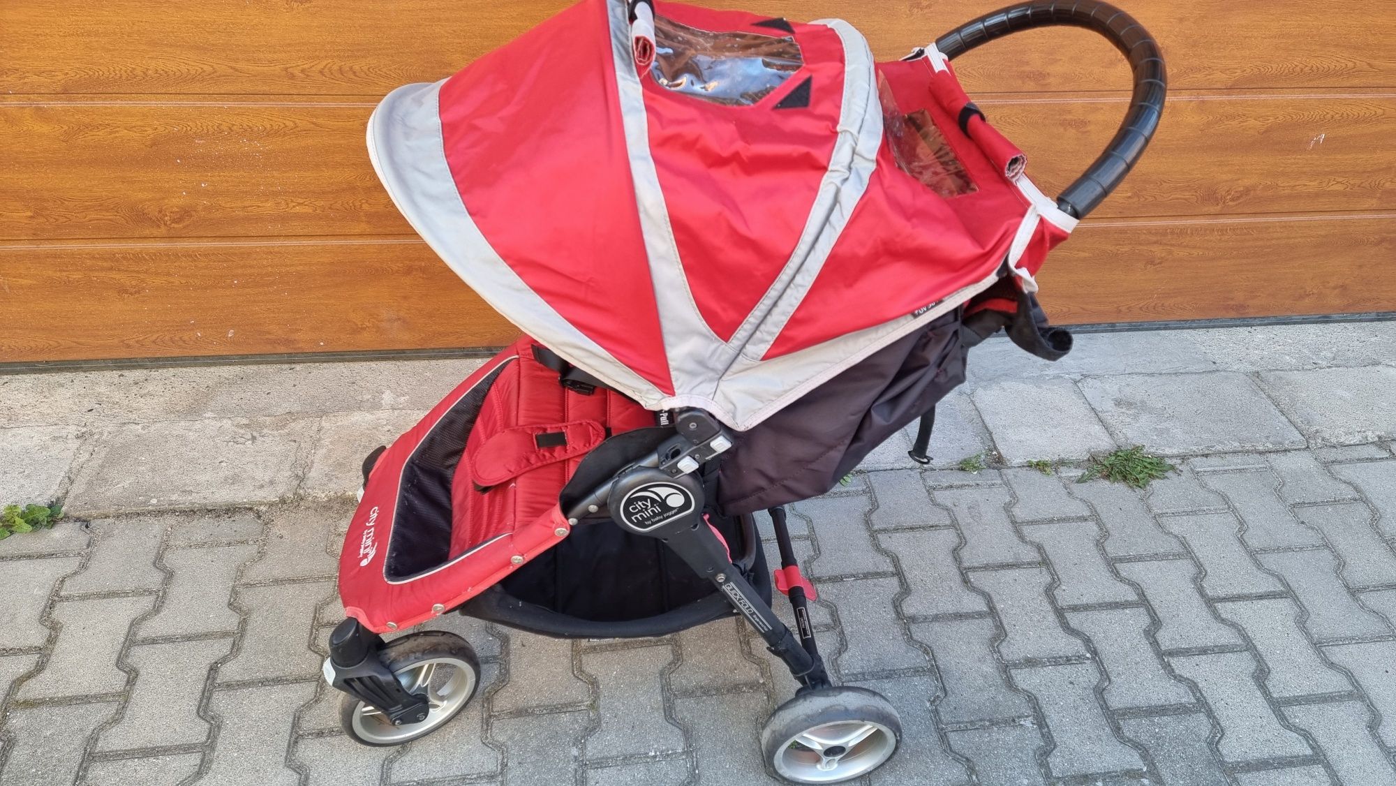 Wózek spacerowy BABY JOGGER 4W City Mini  Nosidełko Babby Jogger