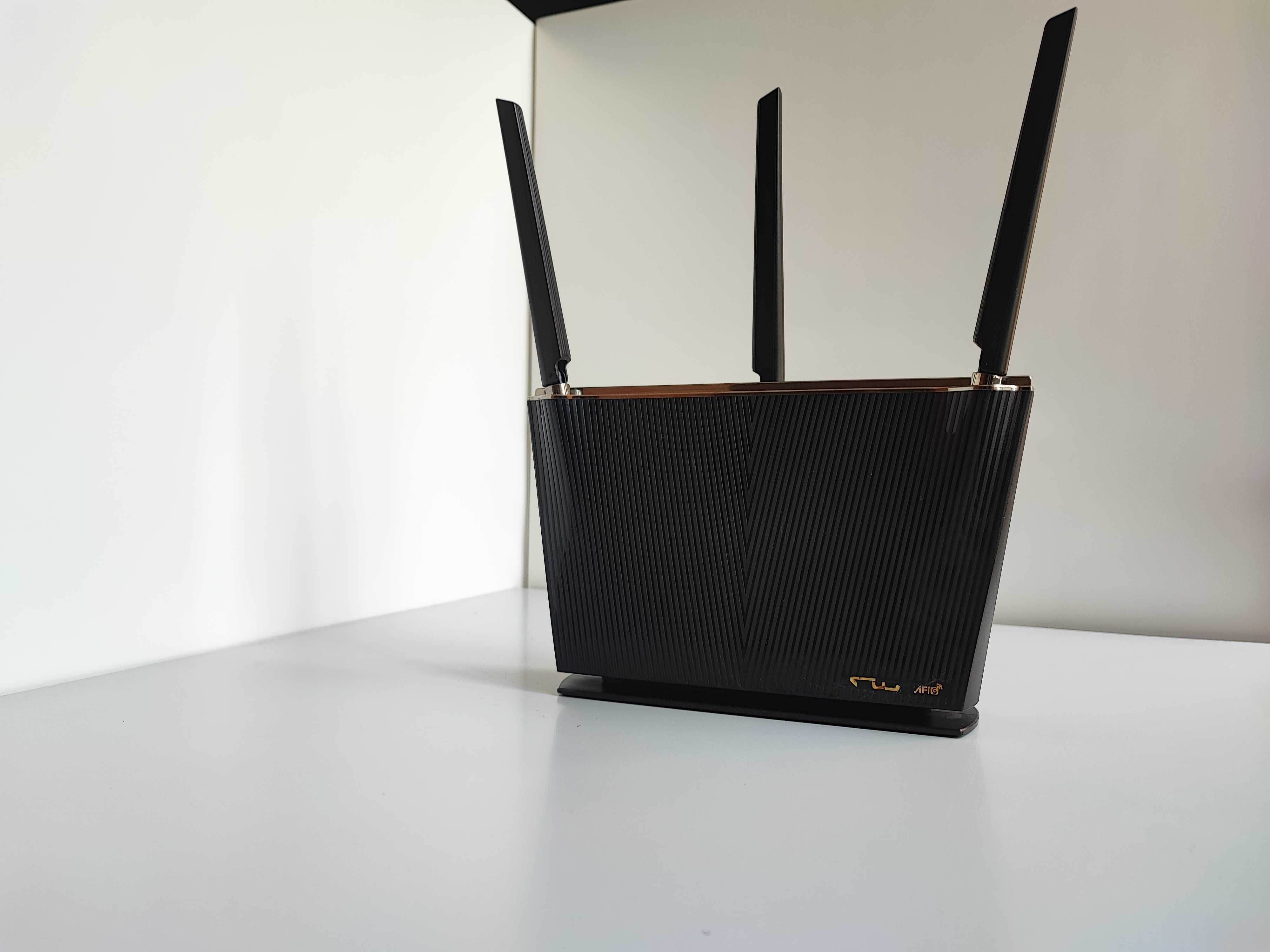 Маршутизатор ASUS RT-AX68U, WiFi 6, Dual-Band, USB 3.0, USB 2.0