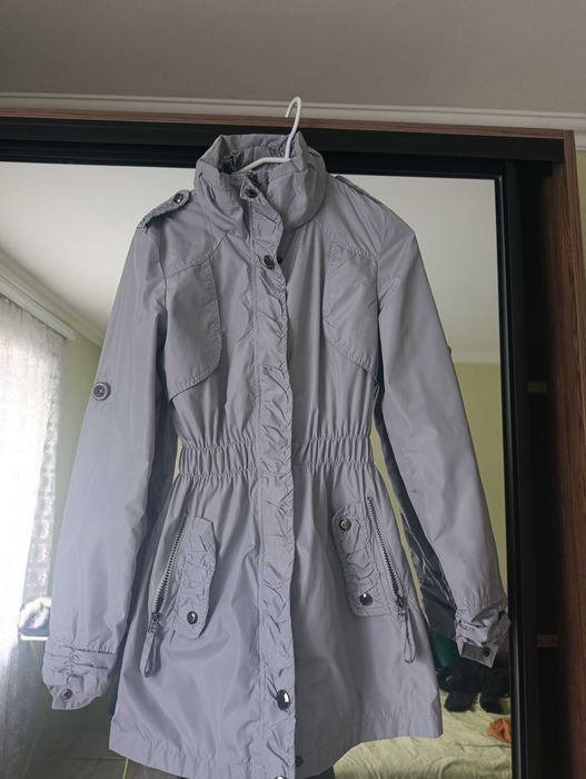 Куртка осіння жіноча