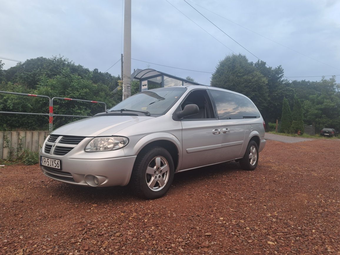 Dodge grand caravan 7os 3.8 benzyna +lpg . Bogata wersja