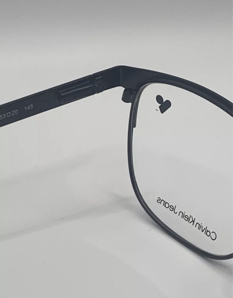 Oculos Calvin Kleim