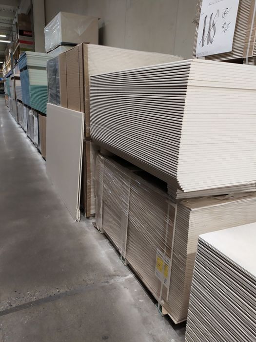 Продам гіпсокартон в асортименті.