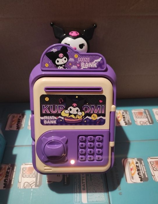Сейф дитячий, Копілка Куромі, скарбничка Kuromi,копилка, є у Львові