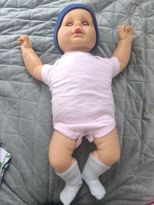 Lalka typu bobas duza około 60 cm + ubranka