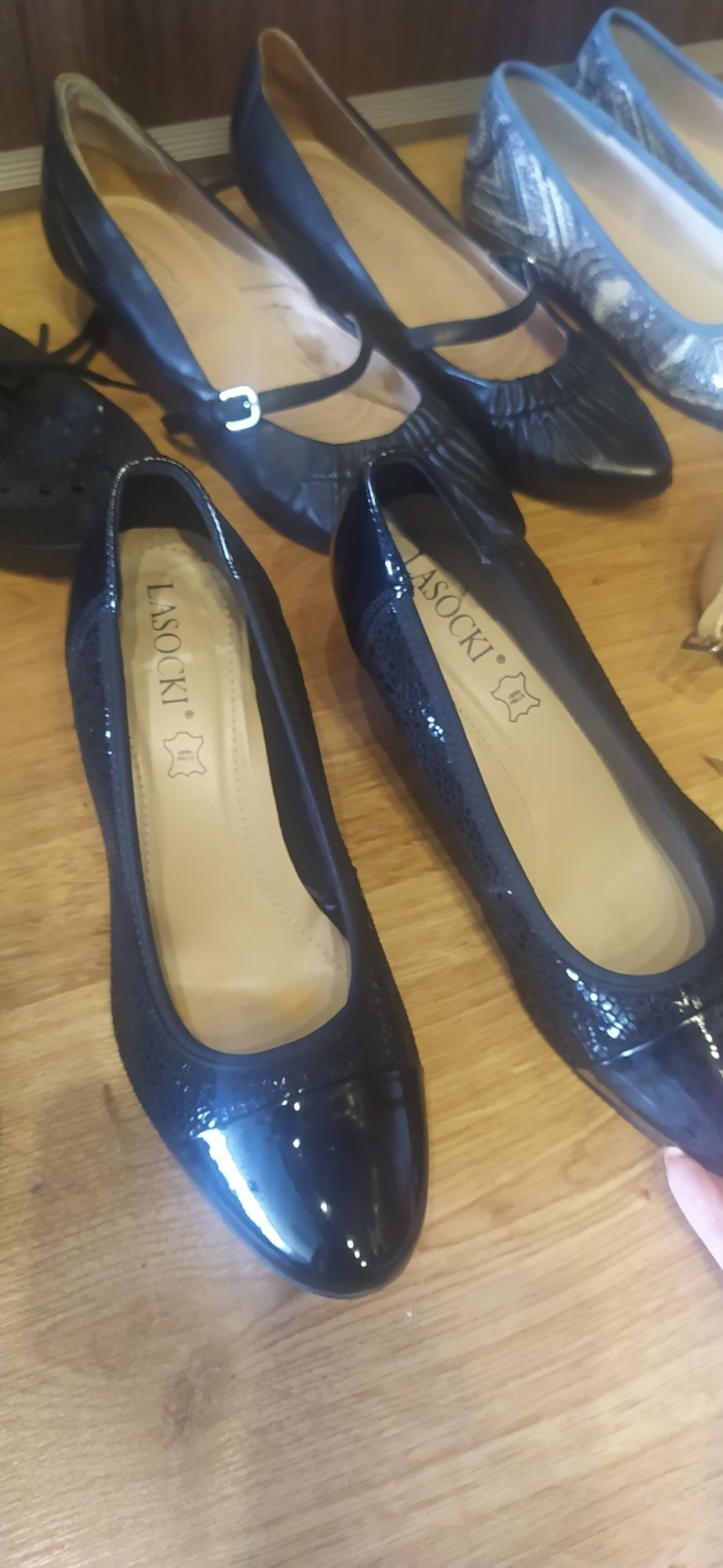 Buty damskie 37 duży zestaw  Versace Lasocki thamaris