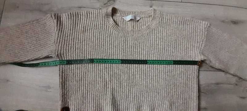 Gruby beżowy sweter.Primark