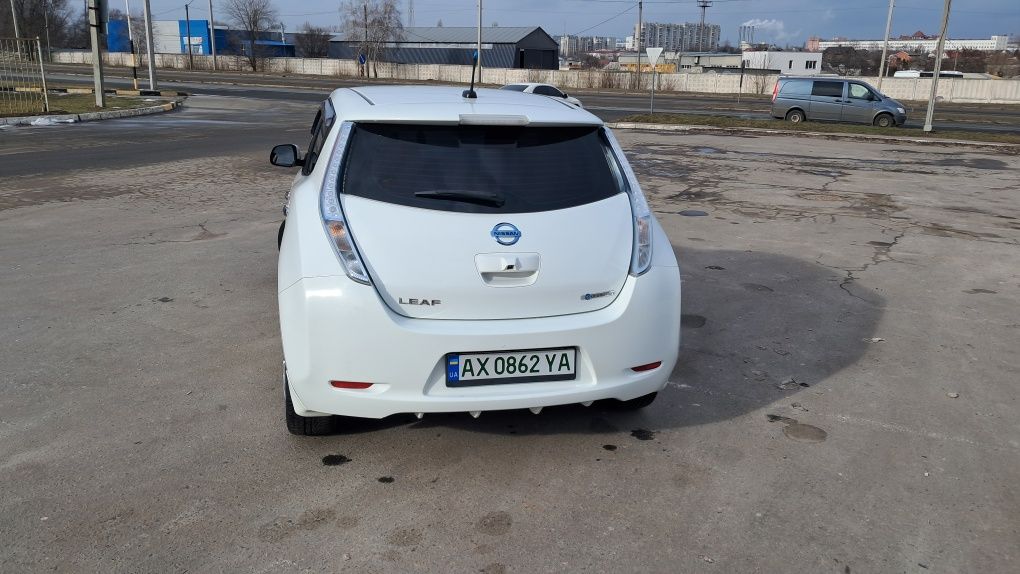 Продам Nissan Leaf 2014 Года