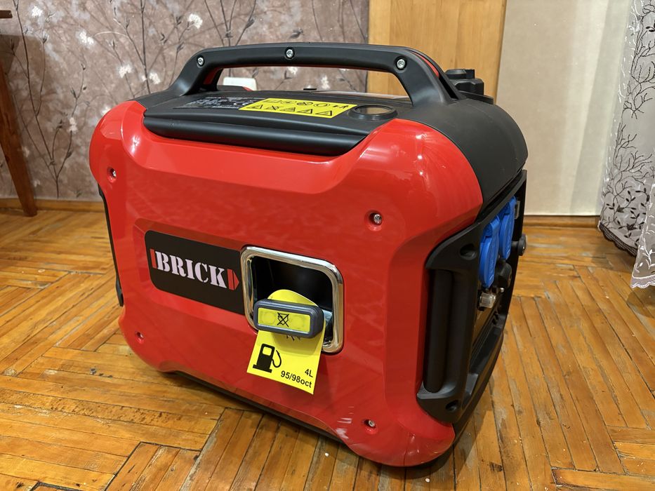 Інверторний генератор BRICK BGI2000S