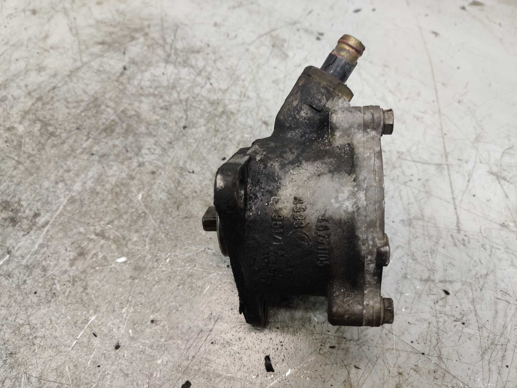Fiat Doblo Stilo Punto II Alfa Romeo 147  156  159 1.9 JTD Pompa Vacum