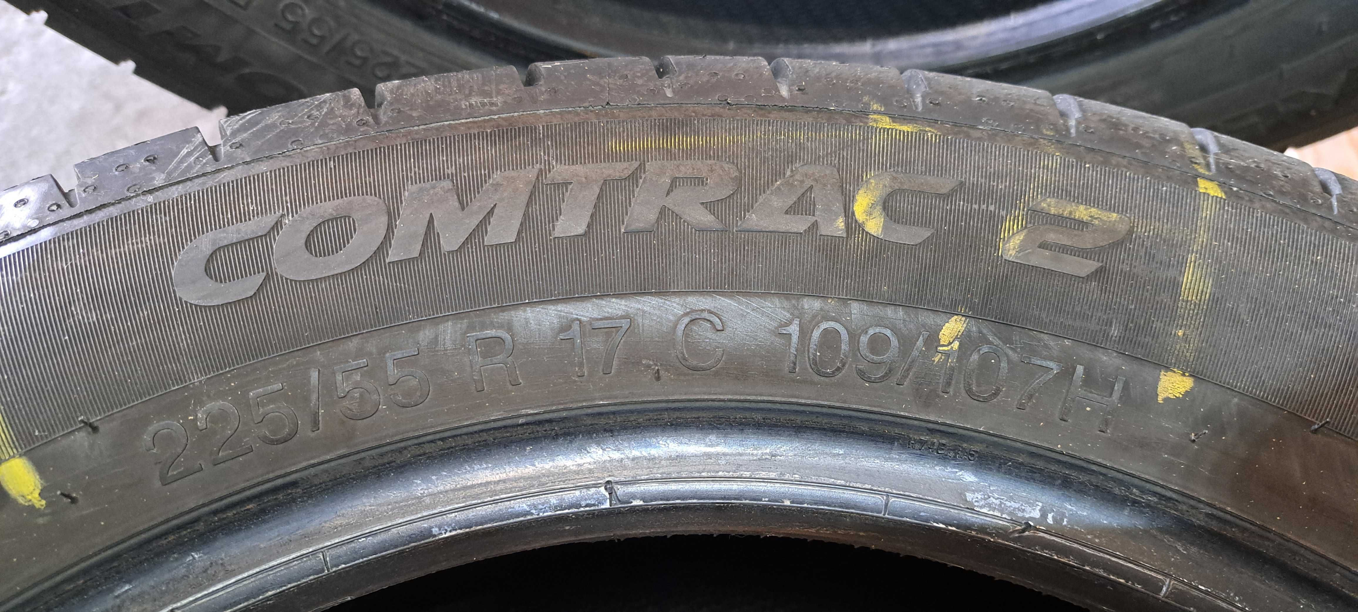 Opony letnie 225/55R17C Vredestein