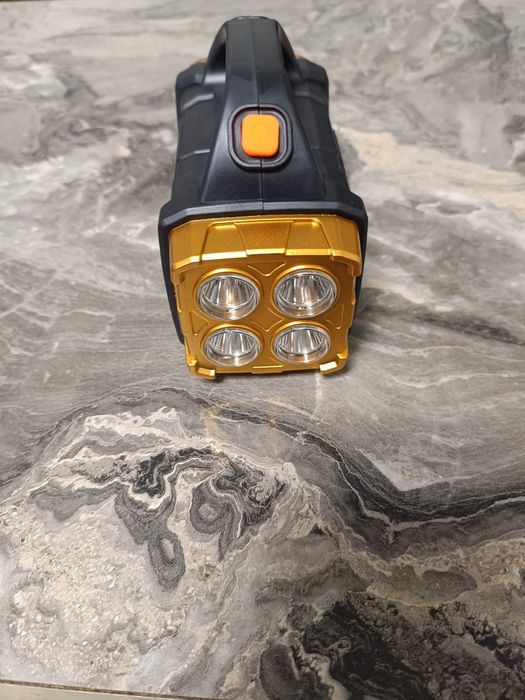 Акамуляторни фанари