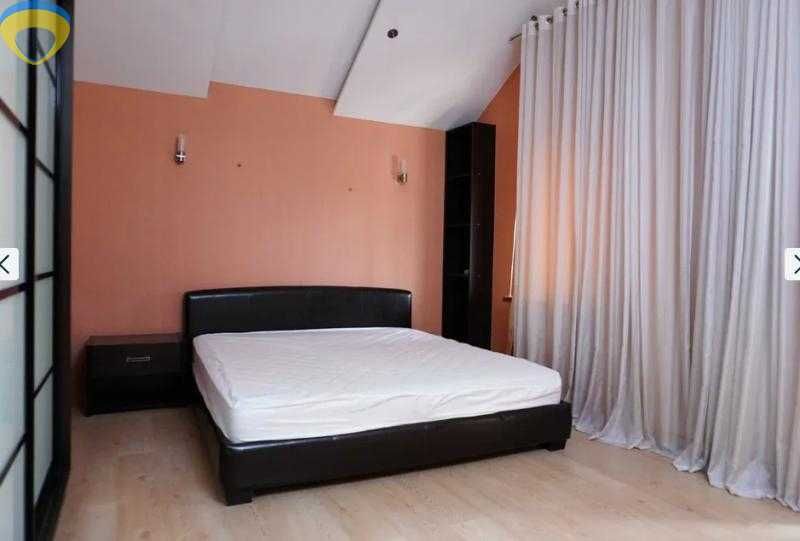 Продам двоповерховий будинок з ділянкою на Черемушках! вул. Кордонна