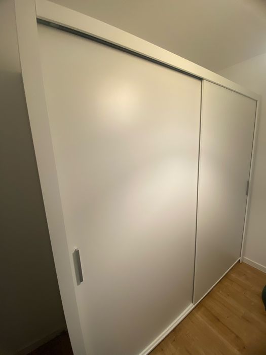 Szafa przesuwna Selsey Rinker 220cm - biała