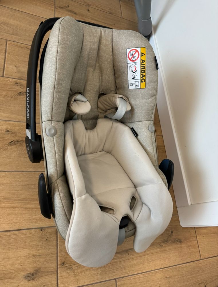 Дитяче авто крісло від народження Maxi-Cosi