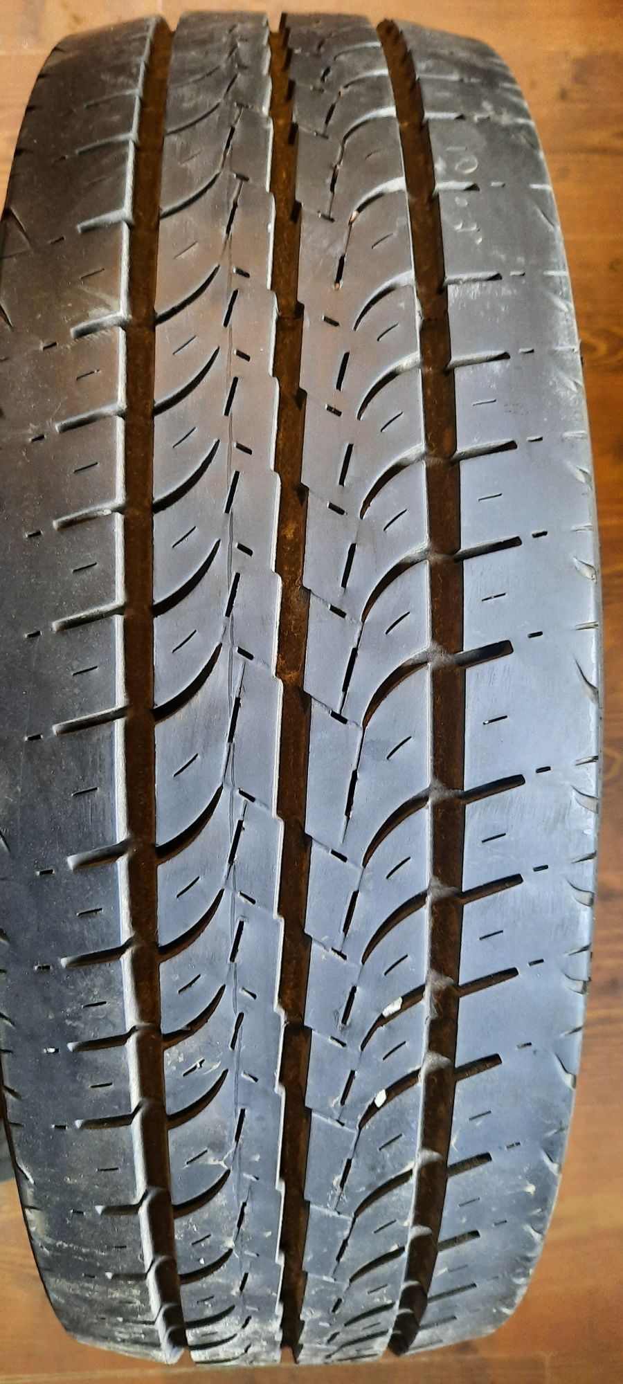 Opona pojedyncza letnia SEMPERIT 195/70R15C