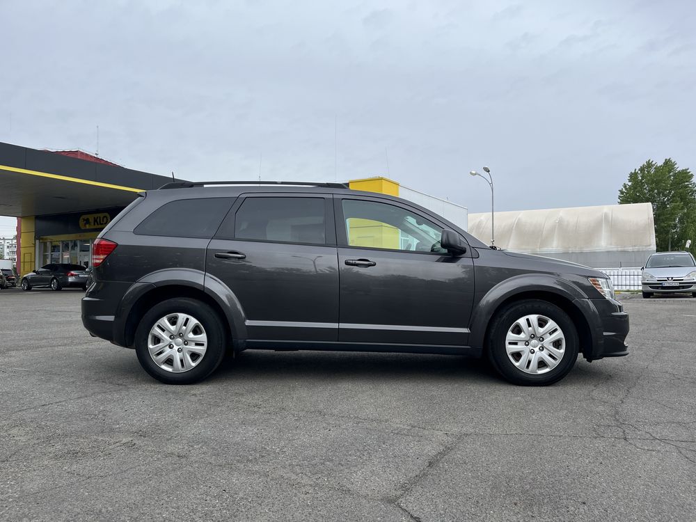 Dodge Journey 2,4 мінімальну пошкодження, відмінний стан