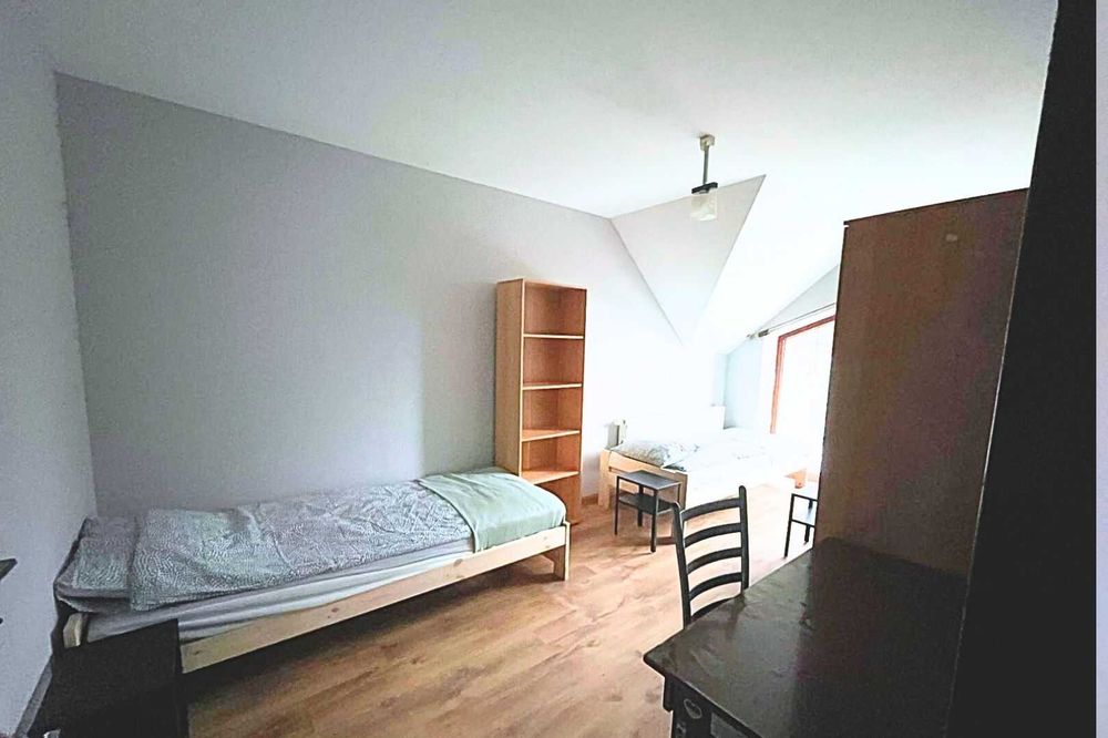 Mieszkanie pracownicze 5 dużych komfortowych pokoi