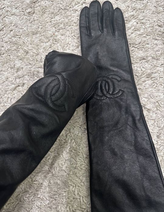 Кожаные высокие перчатки