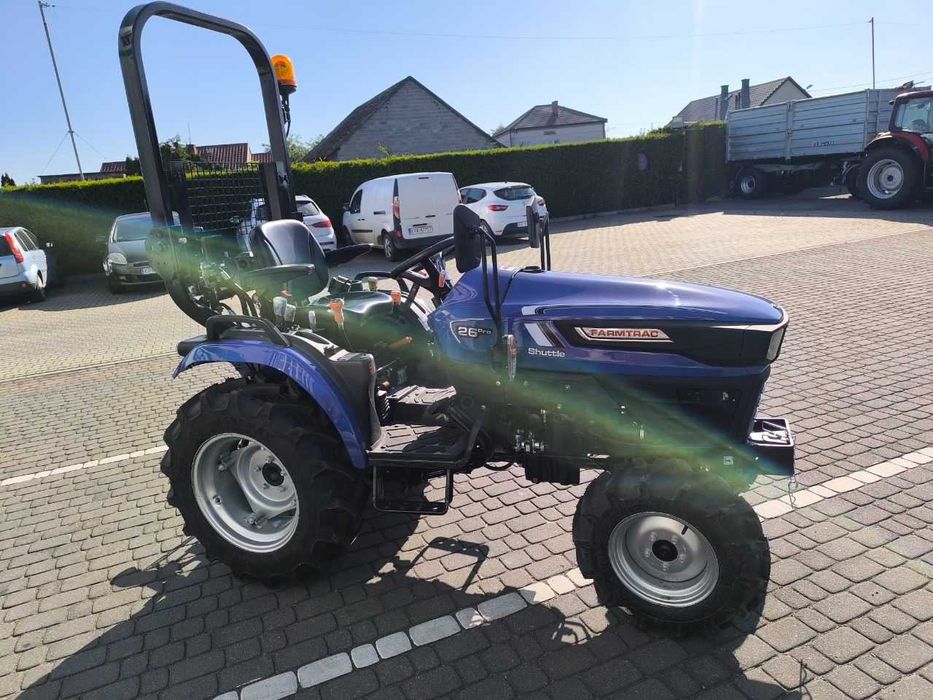 Ciągnik rolniczy FARMTRAC 26 4WD PRO ( Rewers 9+9) NOWOŚĆ !