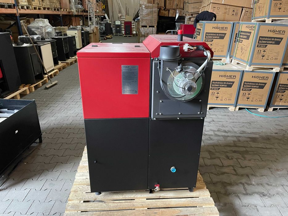 Piec na pellet i drewno Blist Tera 28KW ECODESIGN KLASA A+ Hybrid