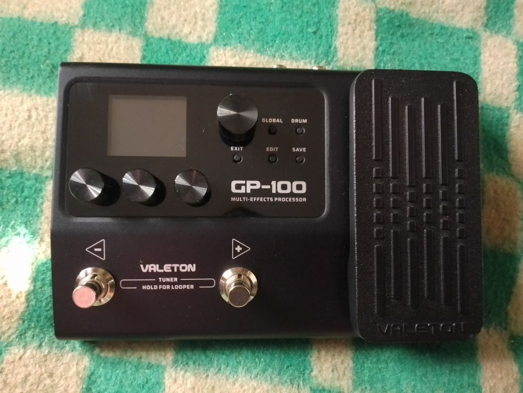 Процессор для электрогитары Valeton GP-100
