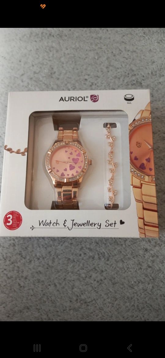 Nowy zegarek Auriol