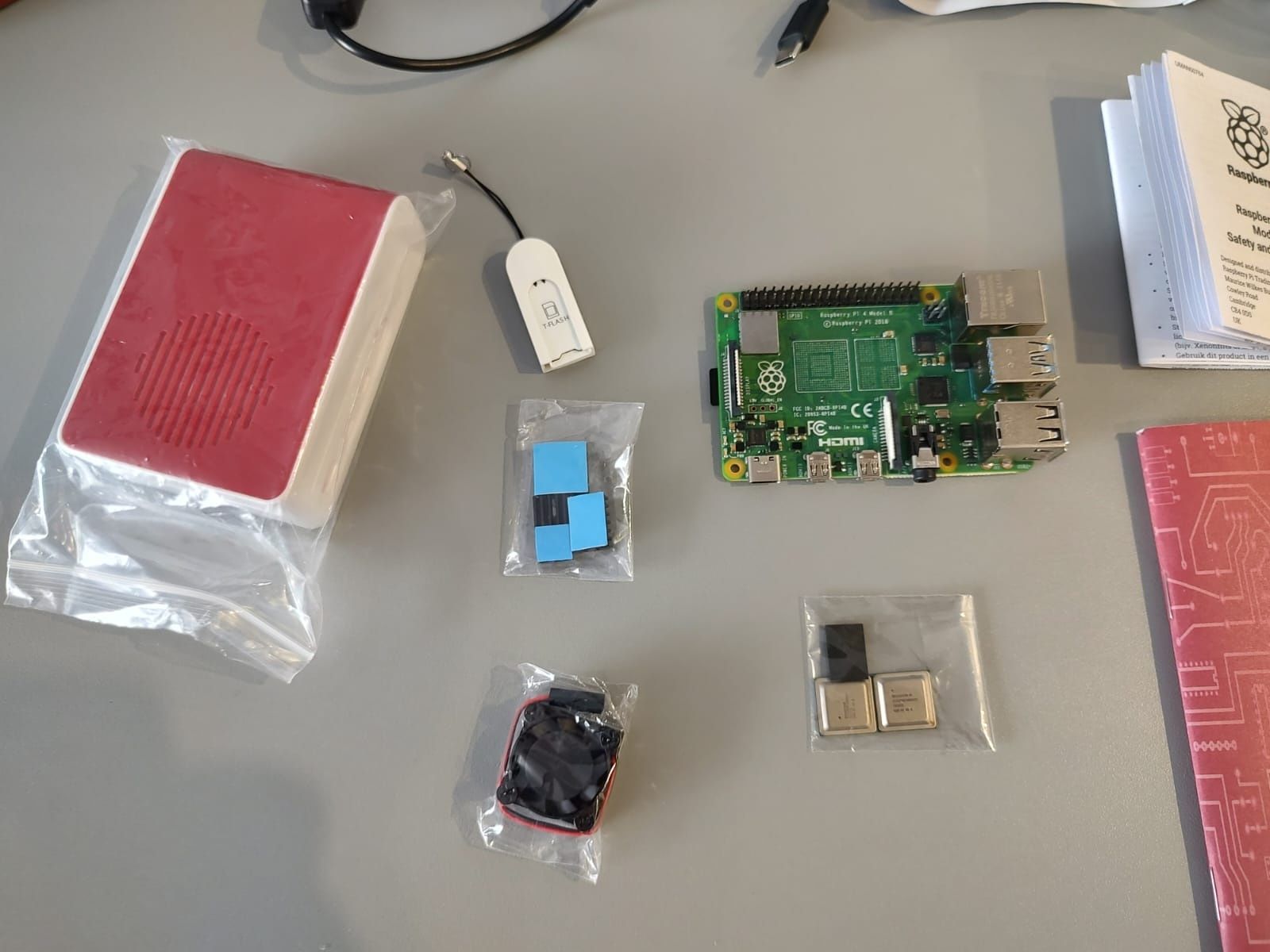 Masturdy Raspberry Pi4 model B starter kit-64GB