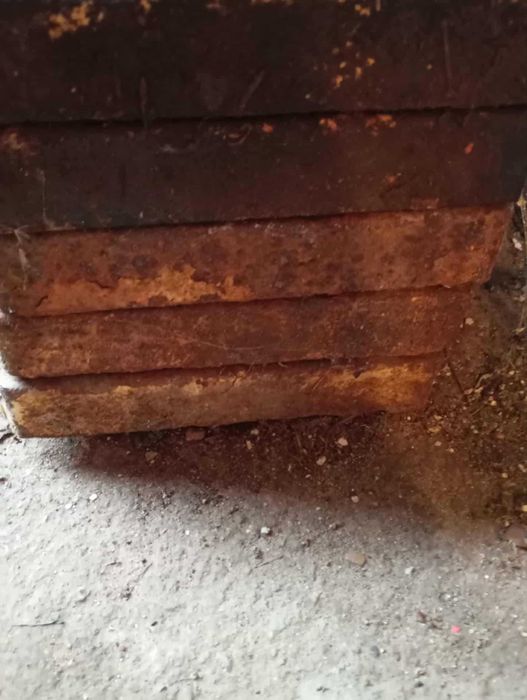 Obciążniki pod filtr powietrza Ursus