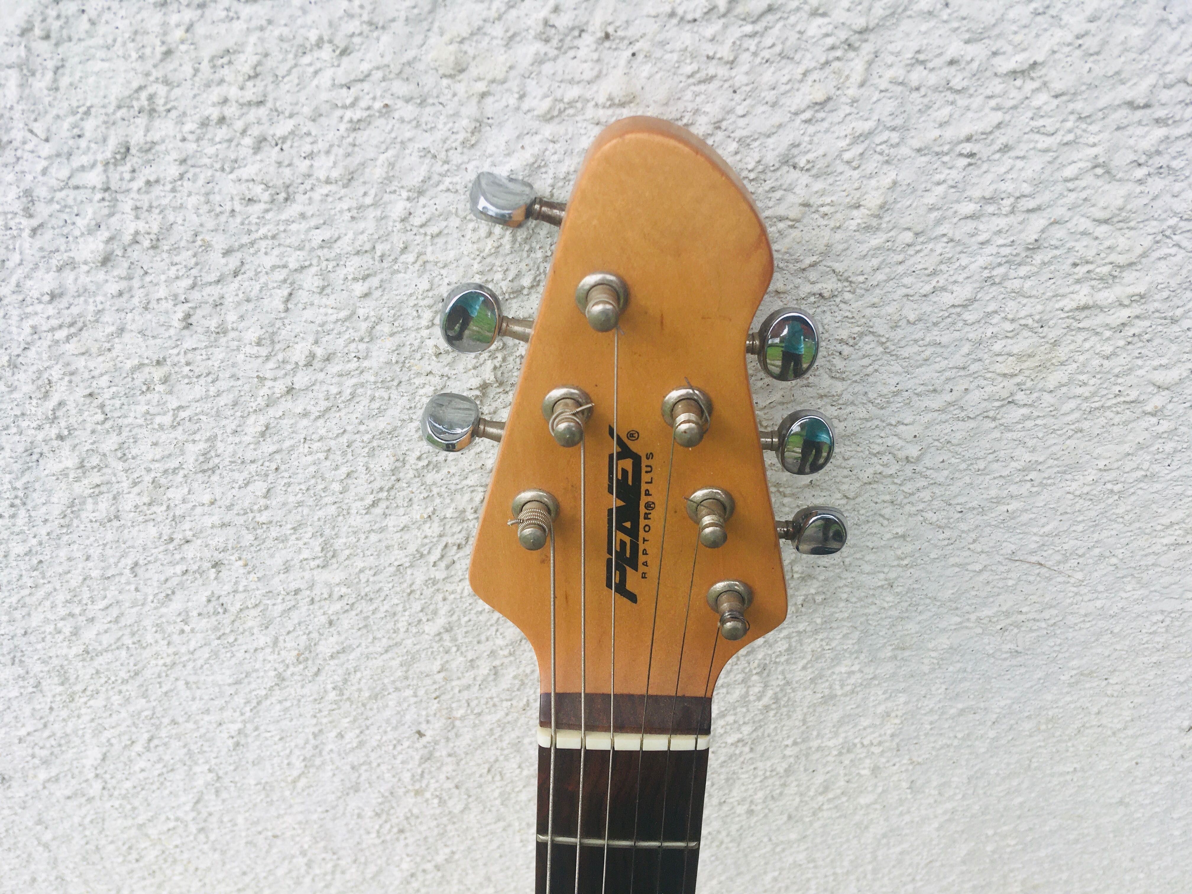 Gitara elektryczna Peavey Raptor Plus
