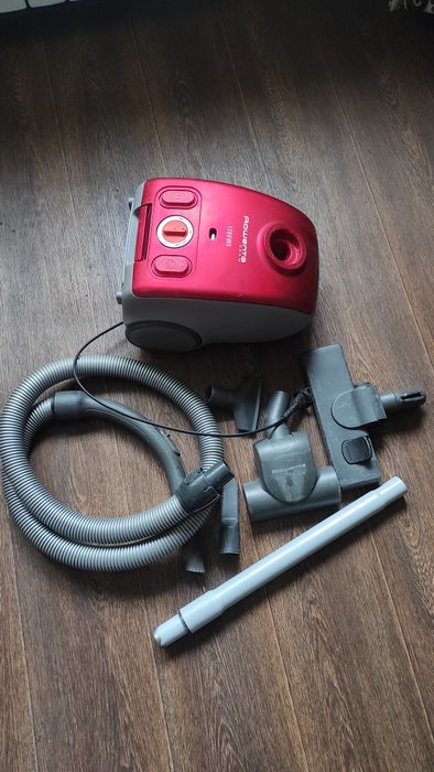 Пылесос 1700w Rowenta soam