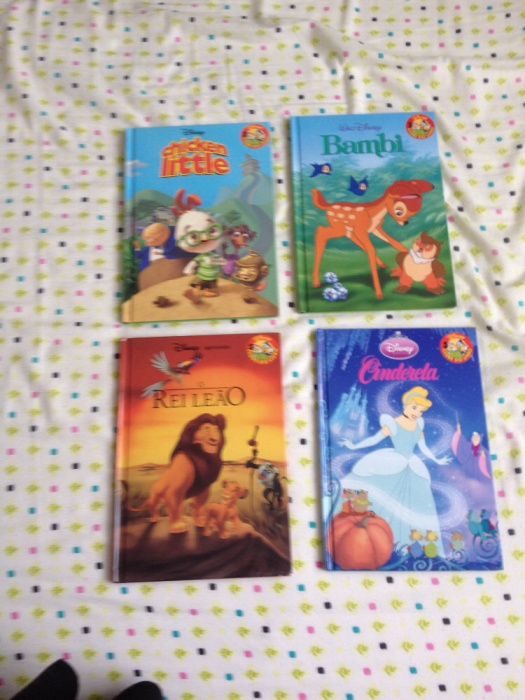 Colecção contos Disney 10 livros-estimados e venda só do conjunto