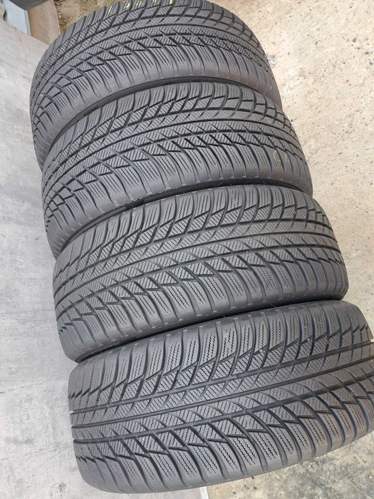 Резина зимова, 7.5мм, Bridgestone Blizzak LM001 MO 225\45 R18
