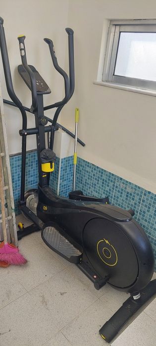Eliptica da Decathlon auto energia