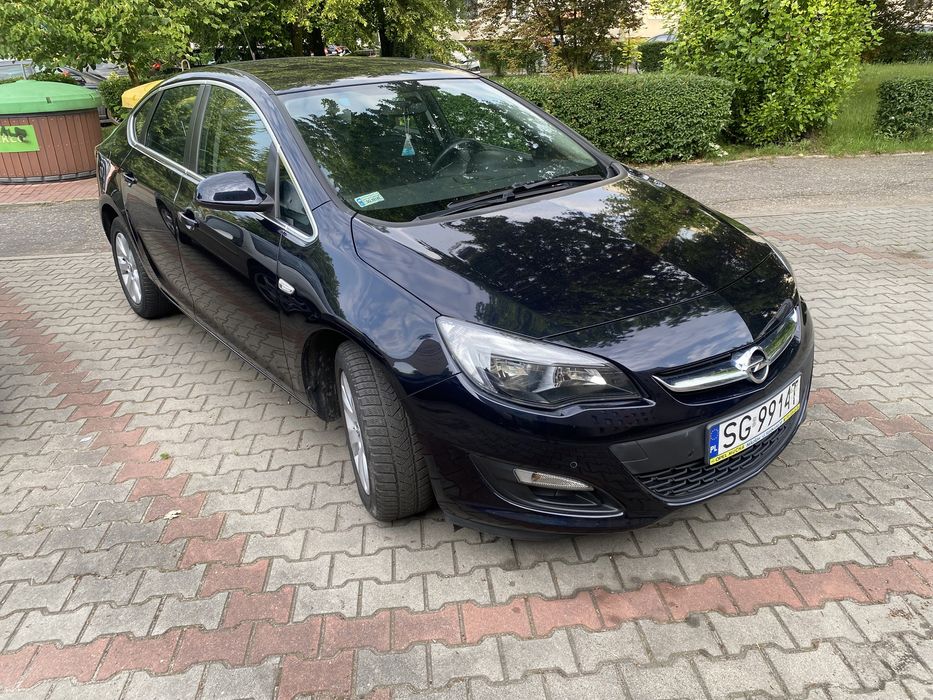 Opel astra sedan LPG salon polska