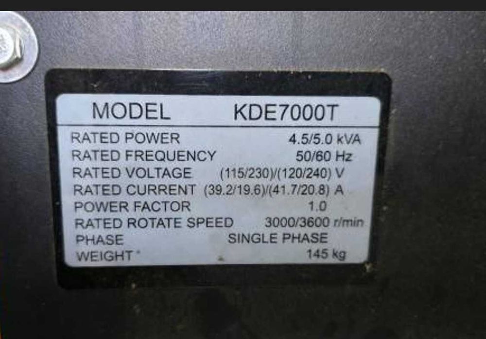 Генератор дизельний тихий однофазний 220В 5 кВт COVAX KDE7000Tз AVR