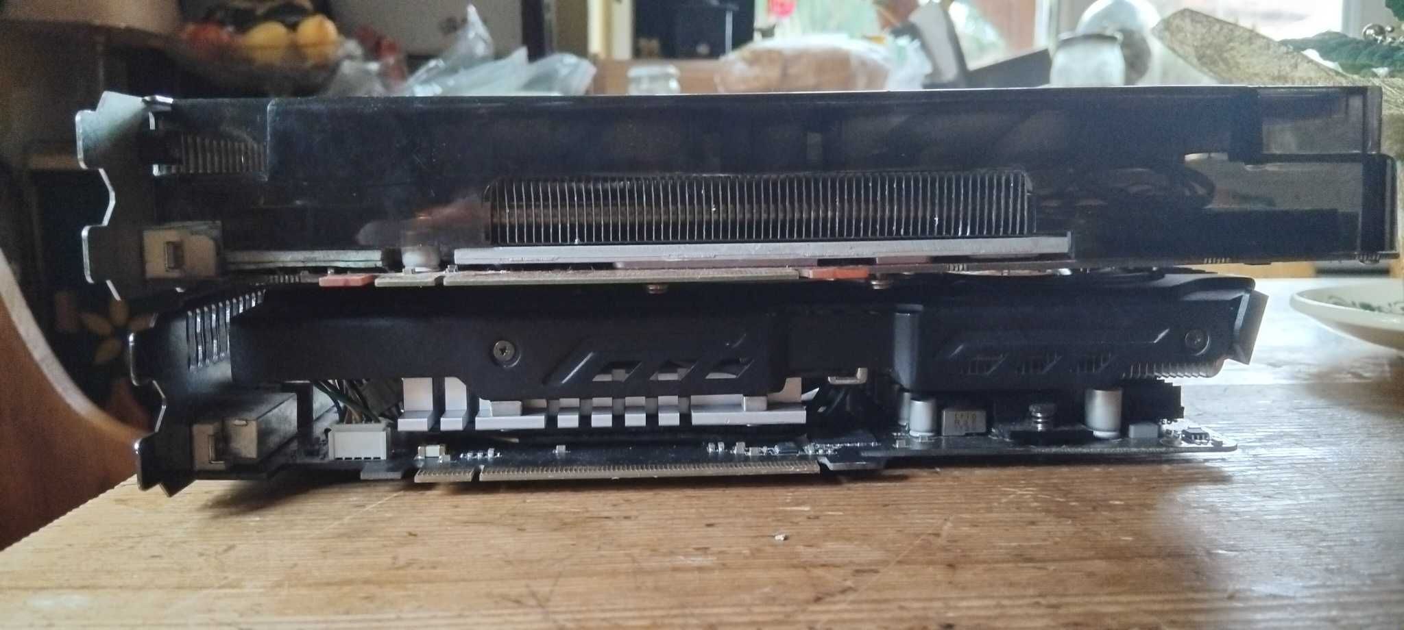 Dwie karty graficzne Gainward i Asus
