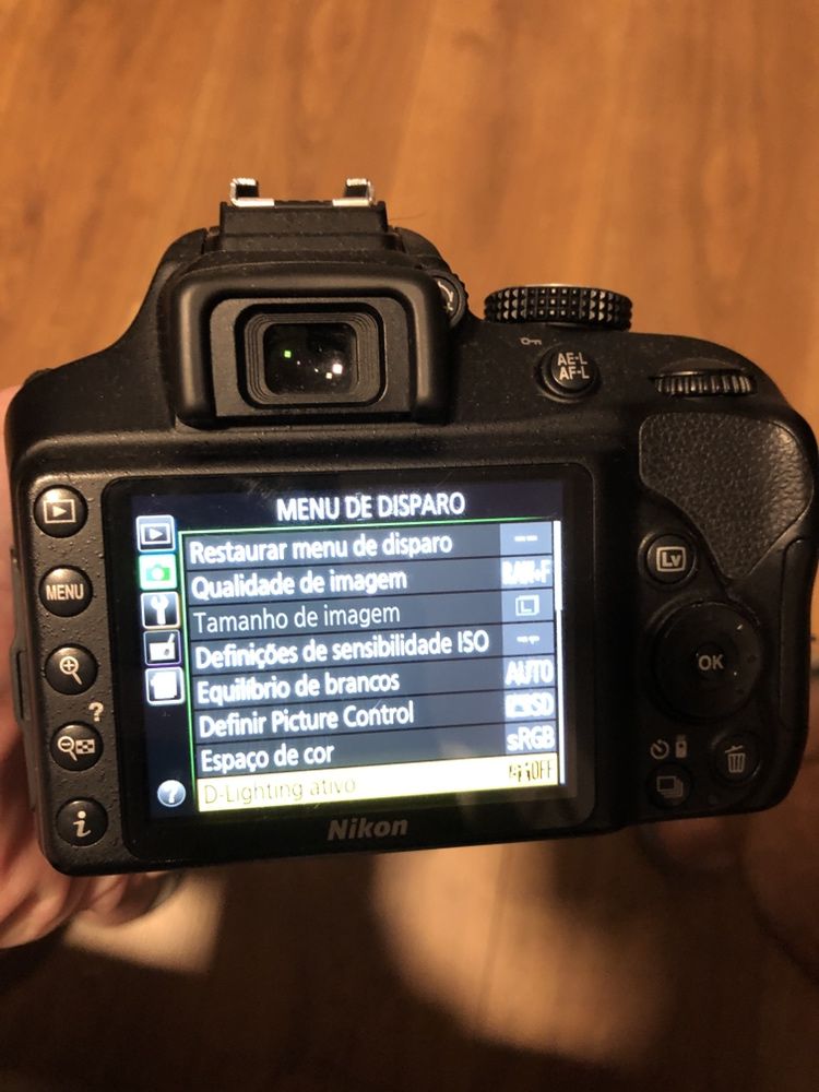 Nikon D3400 (corpo) Como nova