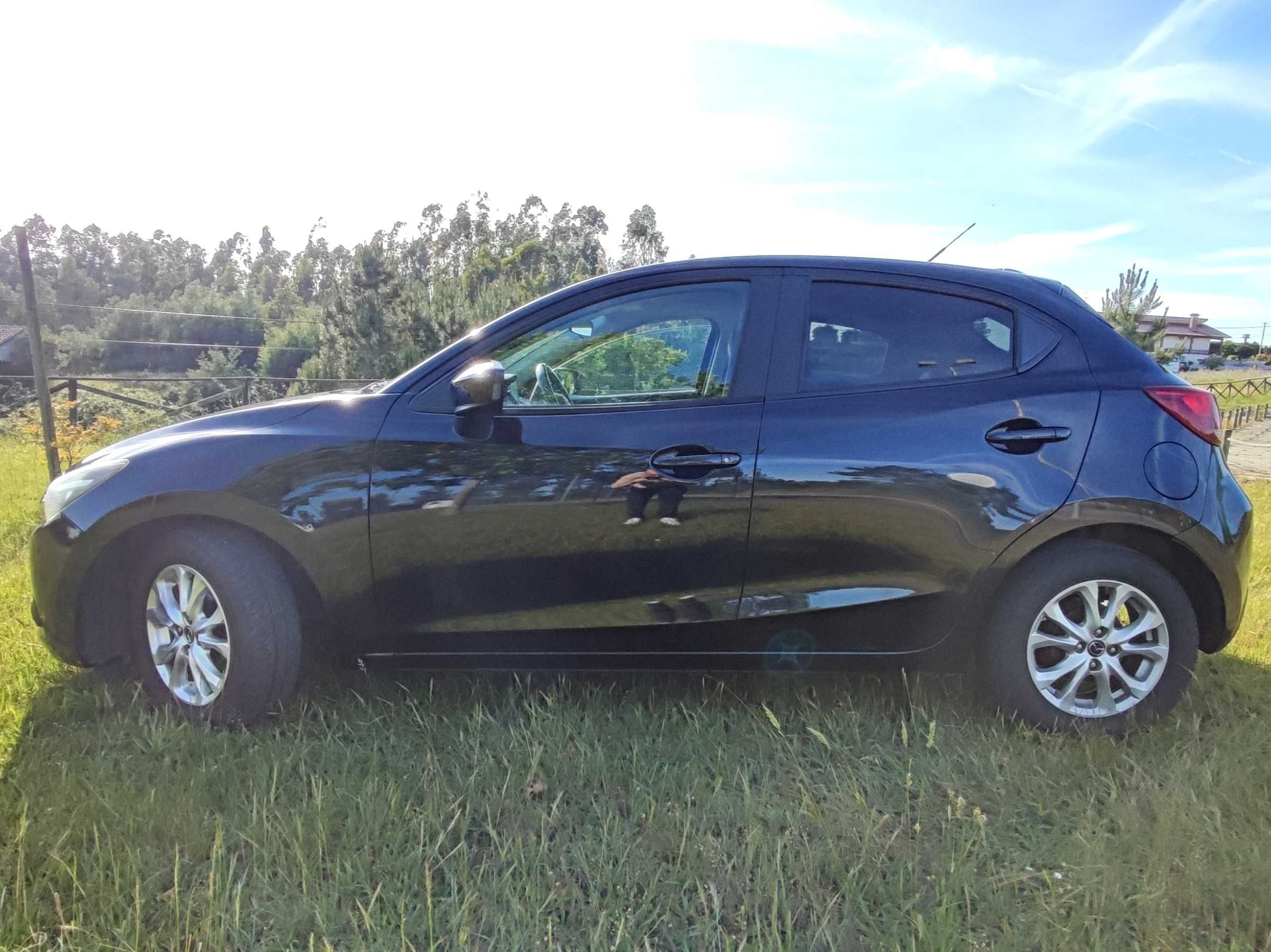 Mazda 2 1.5 SKYACTIV - 90cv - 2014