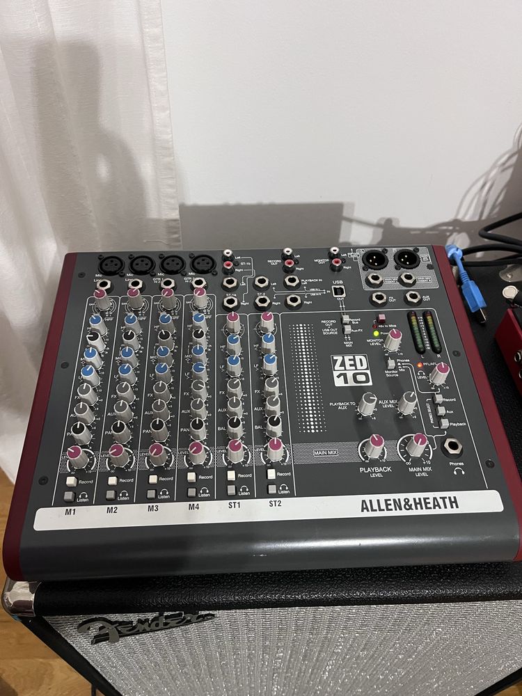 Allen & Heath Zed 10