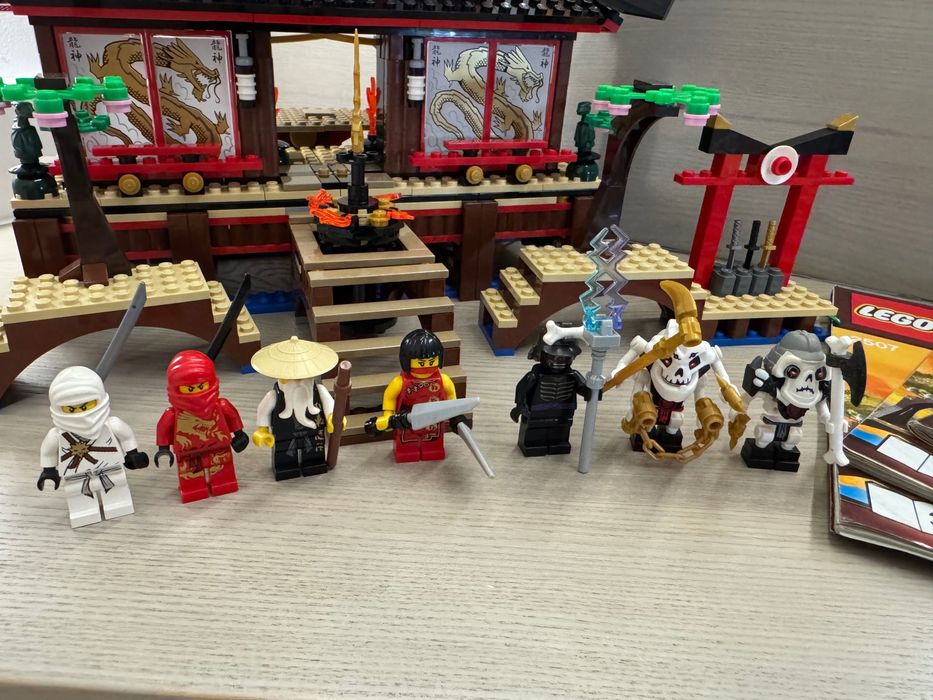 Rezerwacja. Unikat! LEGO Ninjago 2507 Świątynia Ognia KOMPLET