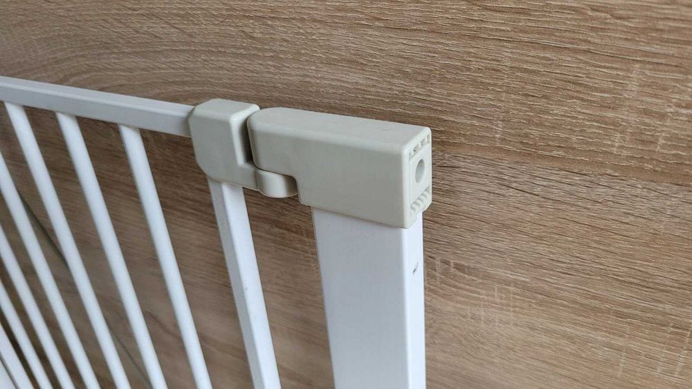 Barierka rozporowa na drzwi Safety 1st szerokość 101-108 cm