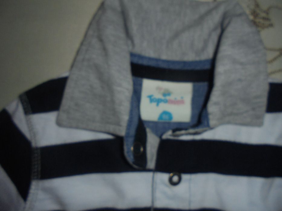 Pięknie prezentująca się koszulka polo z długim rękawkiem