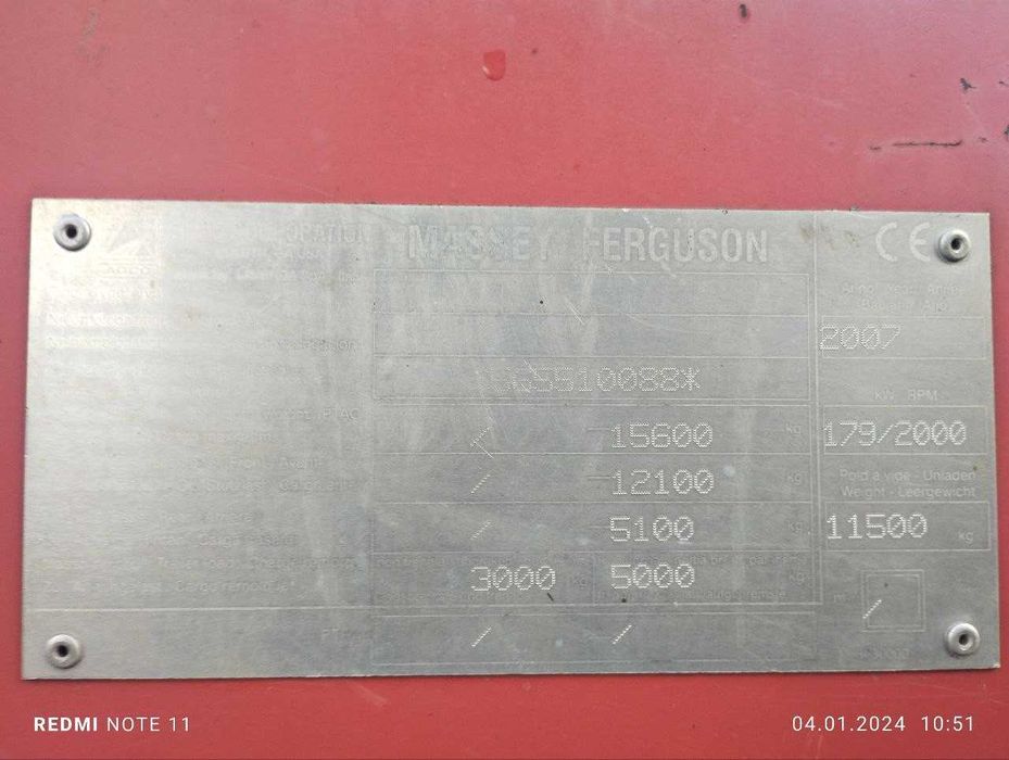 Зернозбиральний комбайн MF-7246