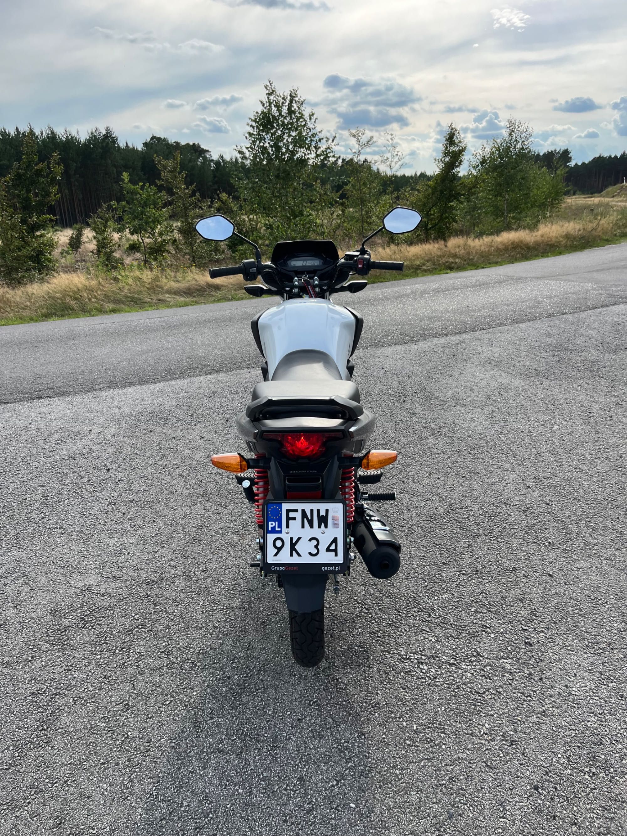 Sprzedam Honda CB125F