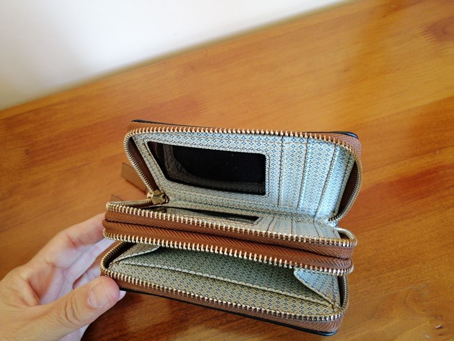 Carteira de menina ou senhora