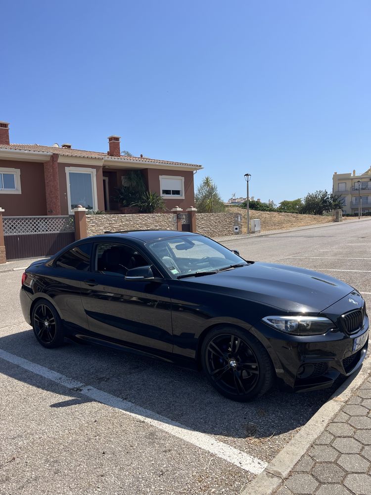 Vendo Bmw 220d de 2015 bom estado