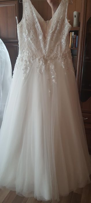 Suknia ślubna ivory plus welon z brylantami