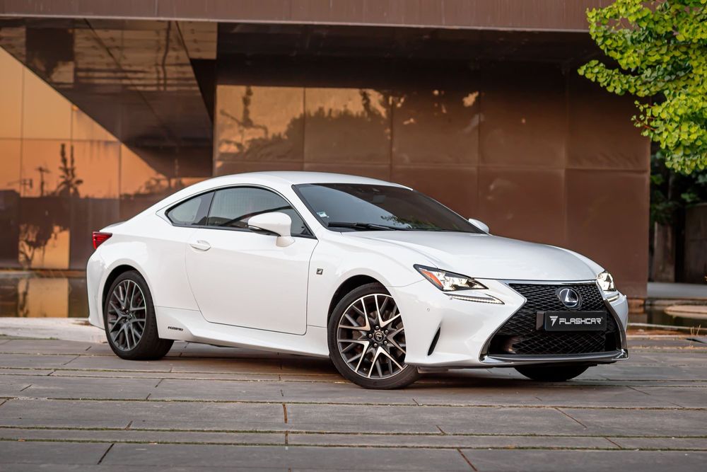 Lexus RC 300h F Sport+